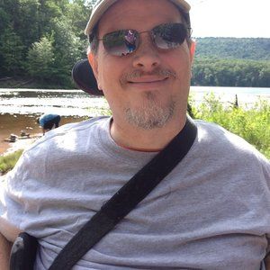 Meet your Posher, Aaron